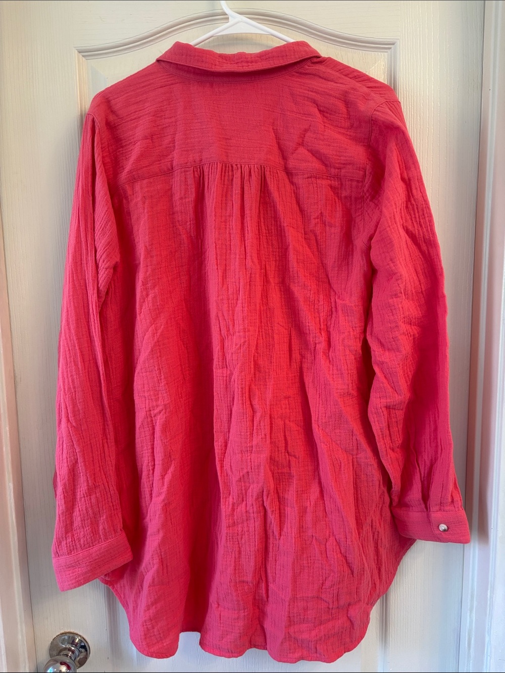Linen Coral Blouse - Picture 2 of 2